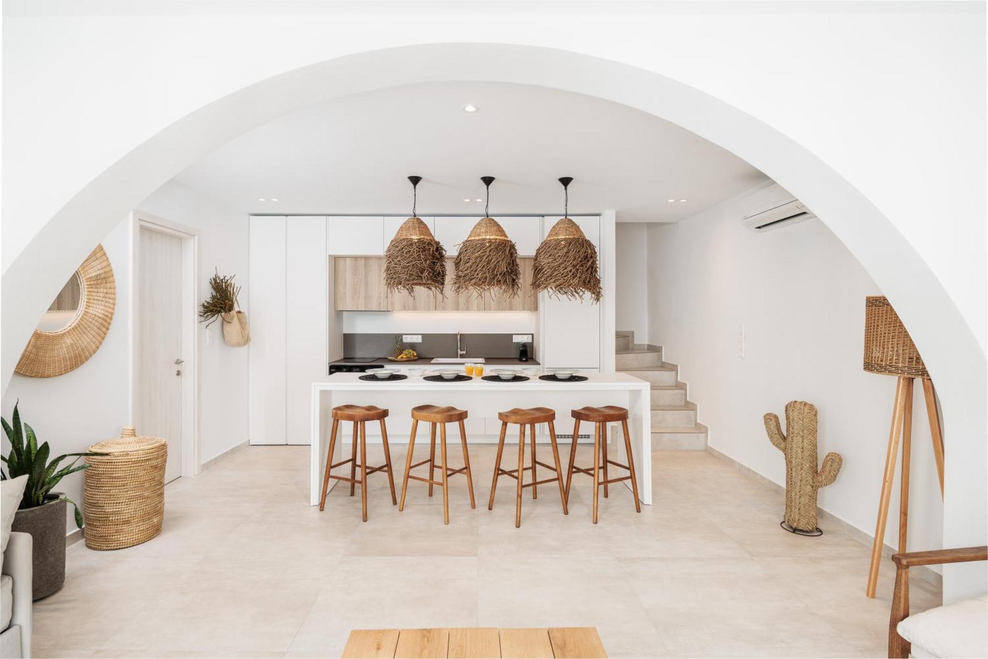 Seanfinity Beachfront Suites 米科利维亚 外观 照片